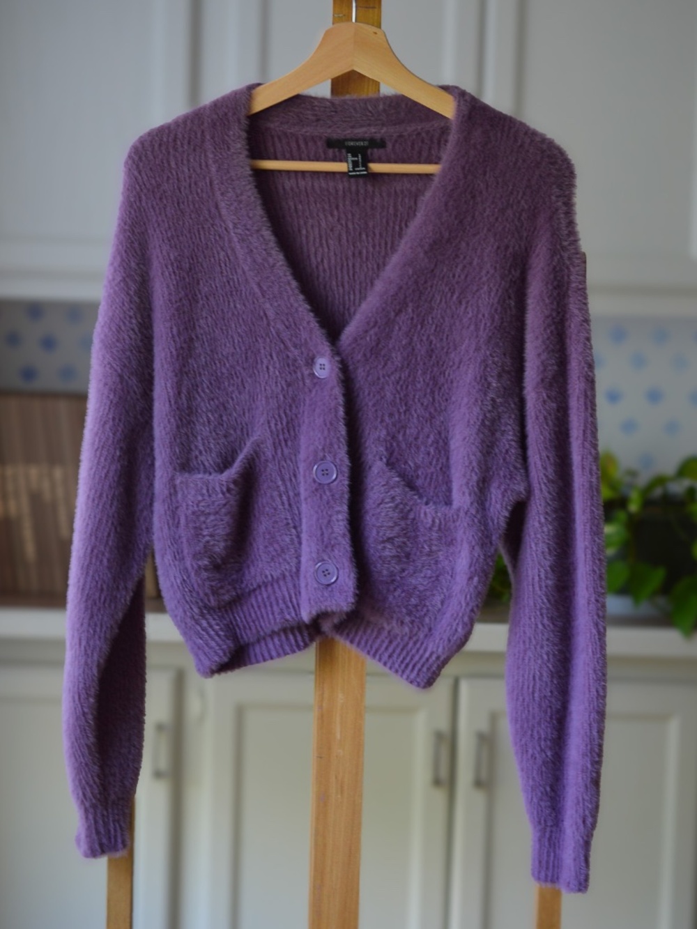Forever 21 Orchid Purple Fluffy Feather Knit V Neck Cardigan Large L